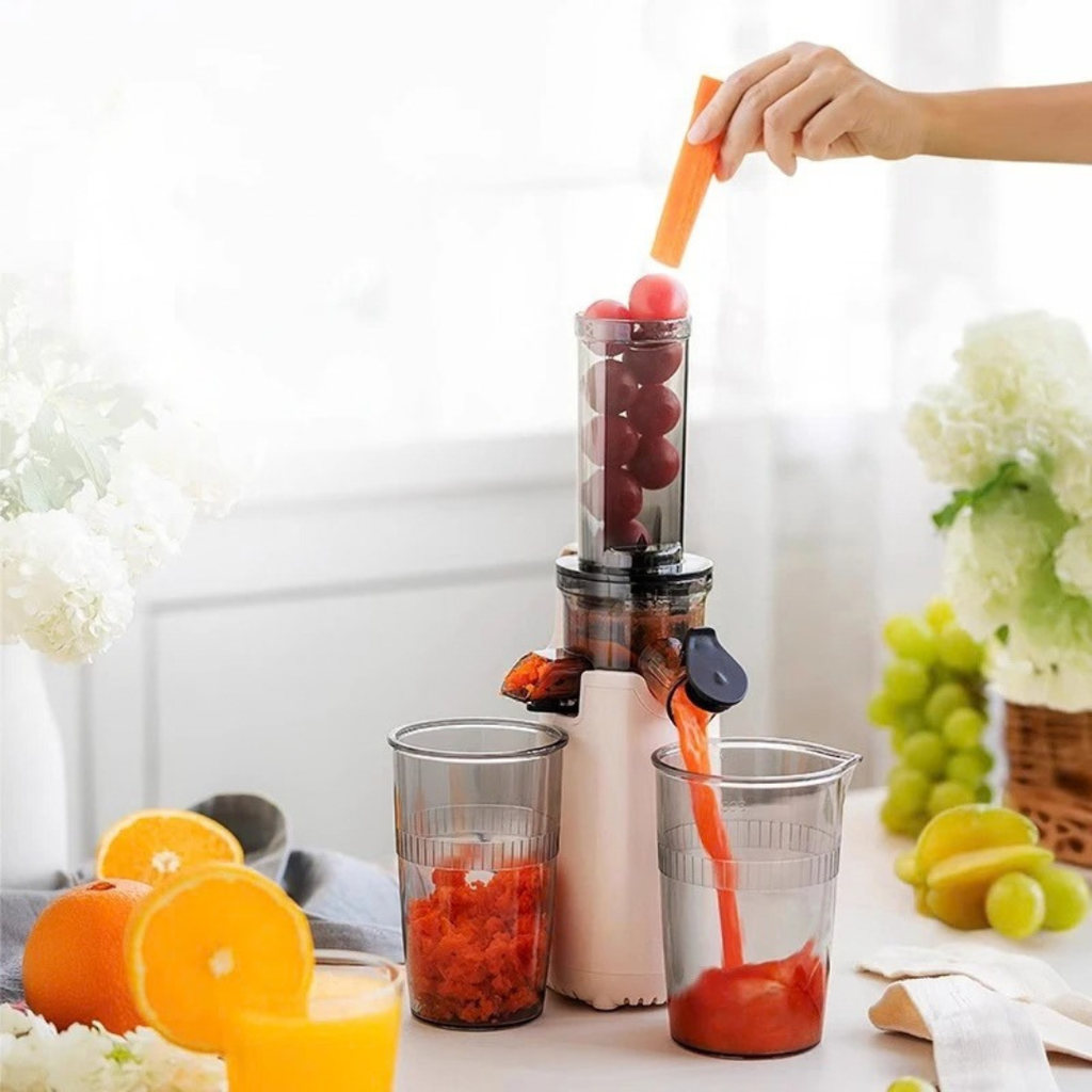 Mini Slow Juicer Automatic Fruit Juice Extractor Multifunctional Residue Separation Household Juicer Machine White AU