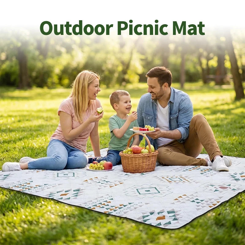 Large Outdoor Picnic Mat Waterproof Lawn Camping Blanket Moisture Proof Thickened Washable Ground Mat 200 × 300cm