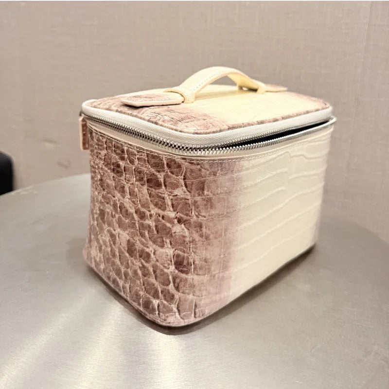 Crocodile Pattern Cowhide Makeup Bag Women's Travel Toiletry Organizer Portable Cosmetic Storage Pouch 23 × 16 × 14cm
